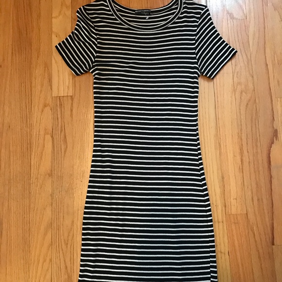 Brandy Melville Dresses & Skirts - Striped brandy melville dress